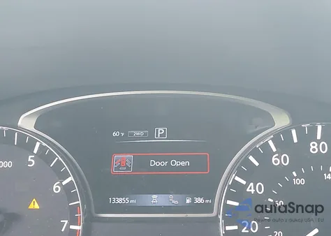 2018 Nissan Pathfinder Sl из США, поврежденный, VIN 5N1DR2MM8JC649136